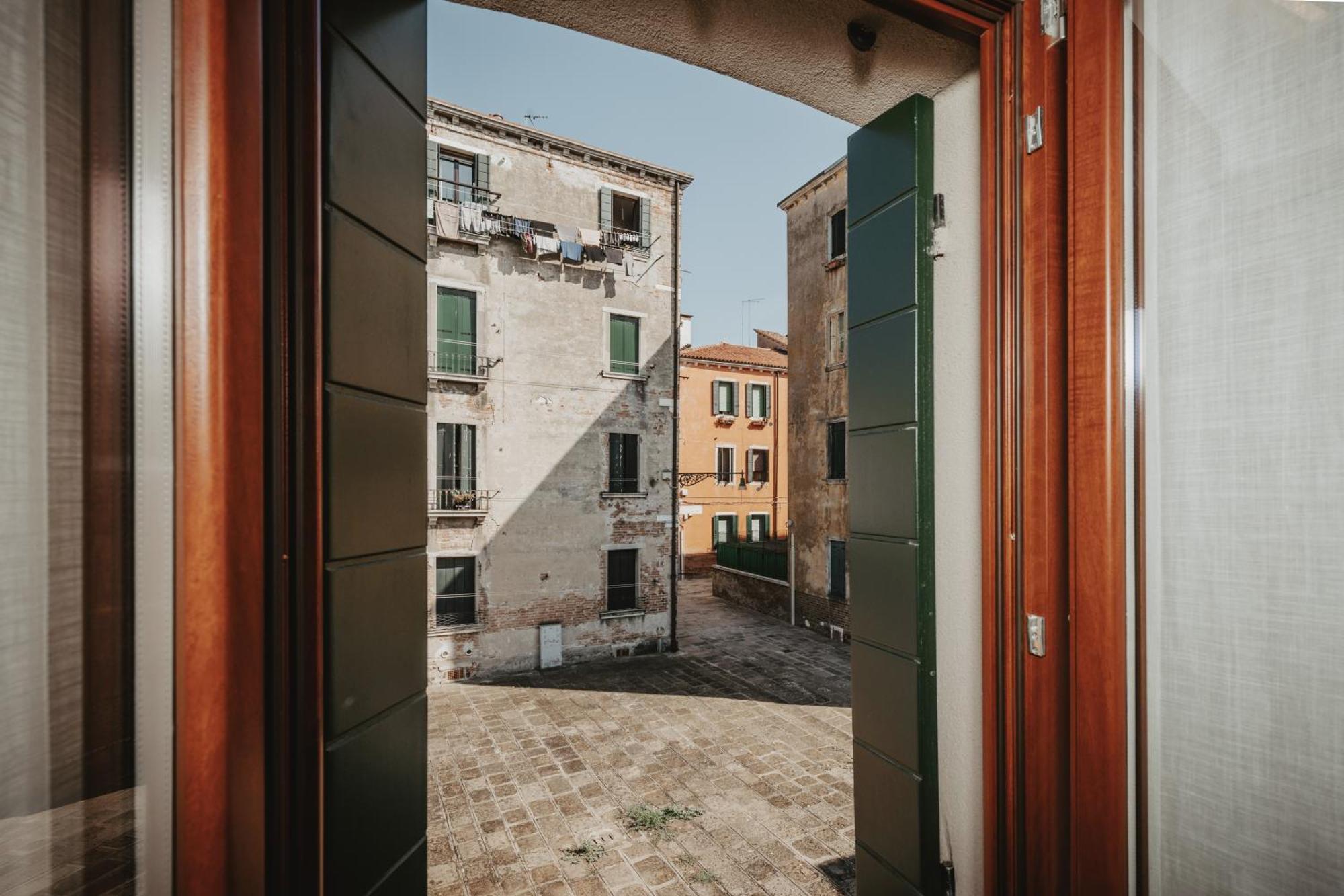 Accogliente Monolocale Veneziano2 Aria Condizionata, Vicino A Campus E Stazione Leilighet Eksteriør bilde